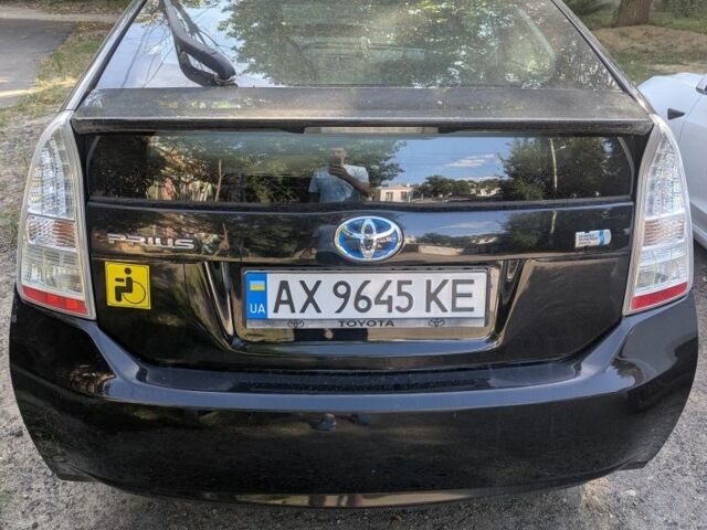 Черный Тойота Приус, объемом двигателя 1.8 л и пробегом 115 тыс. км за 8899 $, фото 3 на Automoto.ua