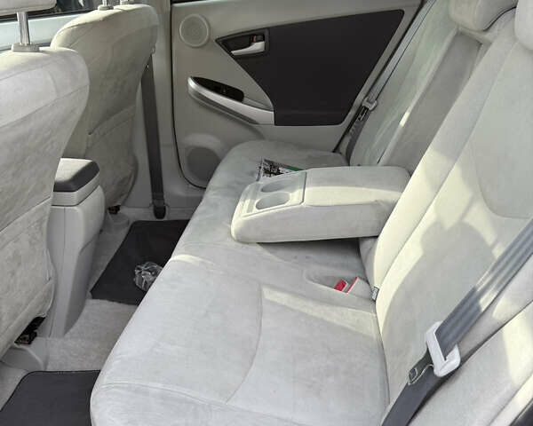 Черный Тойота Приус, объемом двигателя 1.8 л и пробегом 245 тыс. км за 11900 $, фото 14 на Automoto.ua