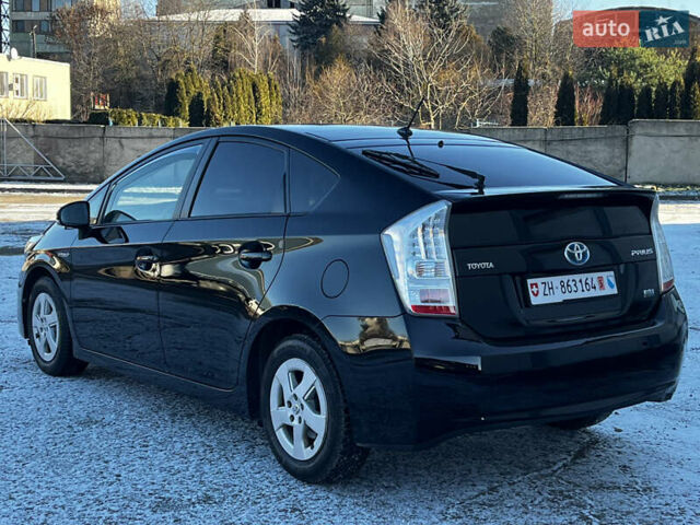 Черный Тойота Приус, объемом двигателя 1.8 л и пробегом 270 тыс. км за 10799 $, фото 7 на Automoto.ua
