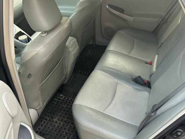 Черный Тойота Приус, объемом двигателя 1.8 л и пробегом 200 тыс. км за 7900 $, фото 8 на Automoto.ua