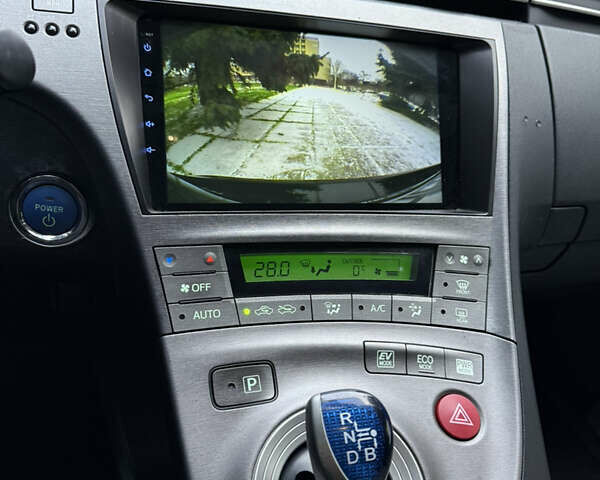 Черный Тойота Приус, объемом двигателя 1.8 л и пробегом 123 тыс. км за 12400 $, фото 56 на Automoto.ua