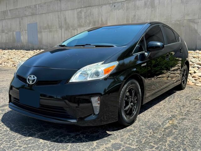 Черный Тойота Приус, объемом двигателя 1.8 л и пробегом 90 тыс. км за 3400 $, фото 2 на Automoto.ua