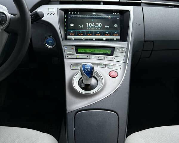 Черный Тойота Приус, объемом двигателя 1.8 л и пробегом 123 тыс. км за 12400 $, фото 51 на Automoto.ua