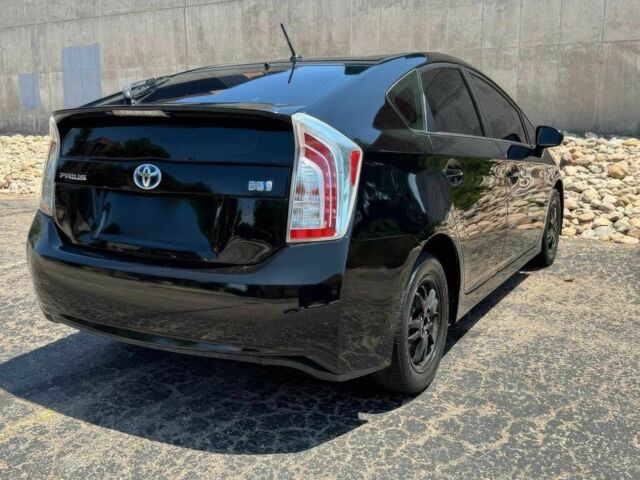 Черный Тойота Приус, объемом двигателя 1.8 л и пробегом 84 тыс. км за 3400 $, фото 6 на Automoto.ua
