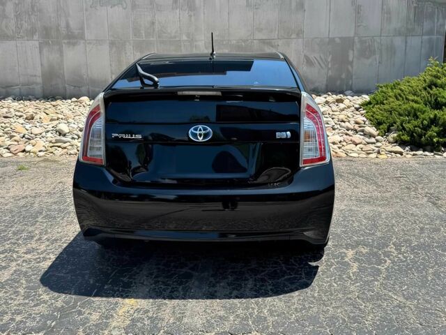 Черный Тойота Приус, объемом двигателя 1.8 л и пробегом 90 тыс. км за 3400 $, фото 5 на Automoto.ua