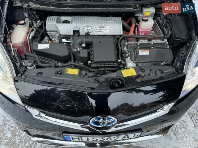 Черный Тойота Приус, объемом двигателя 1.8 л и пробегом 123 тыс. км за 12400 $, фото 82 на Automoto.ua