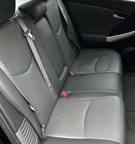 Черный Тойота Приус, объемом двигателя 1.8 л и пробегом 101 тыс. км за 10800 $, фото 10 на Automoto.ua