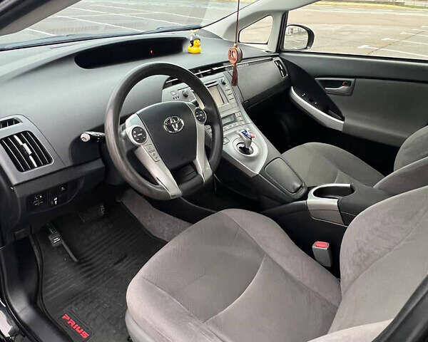Чорний Тойота Пріус, об'ємом двигуна 1.8 л та пробігом 203 тис. км за 11000 $, фото 6 на Automoto.ua
