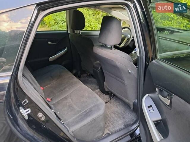 Черный Тойота Приус, объемом двигателя 1.8 л и пробегом 139 тыс. км за 12900 $, фото 39 на Automoto.ua