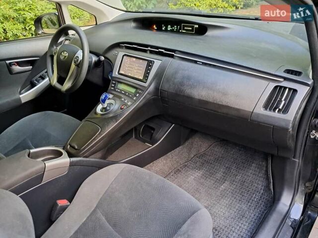 Черный Тойота Приус, объемом двигателя 1.8 л и пробегом 139 тыс. км за 12900 $, фото 28 на Automoto.ua