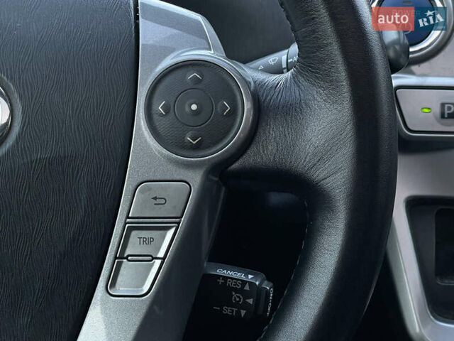 Чорний Тойота Пріус, об'ємом двигуна 1.8 л та пробігом 194 тис. км за 15999 $, фото 15 на Automoto.ua