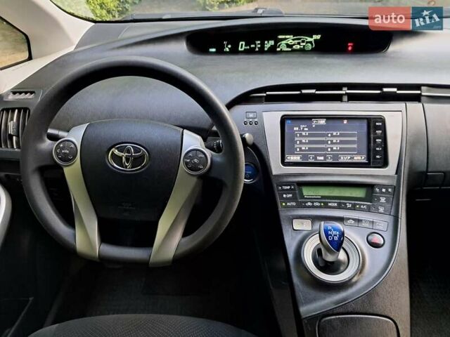 Черный Тойота Приус, объемом двигателя 1.8 л и пробегом 139 тыс. км за 12900 $, фото 26 на Automoto.ua