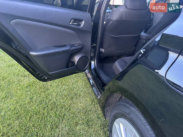 Черный Тойота Приус, объемом двигателя 1.8 л и пробегом 119 тыс. км за 15750 $, фото 19 на Automoto.ua