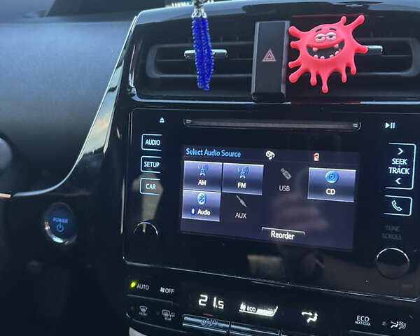 Черный Тойота Приус, объемом двигателя 1.8 л и пробегом 119 тыс. км за 15750 $, фото 46 на Automoto.ua