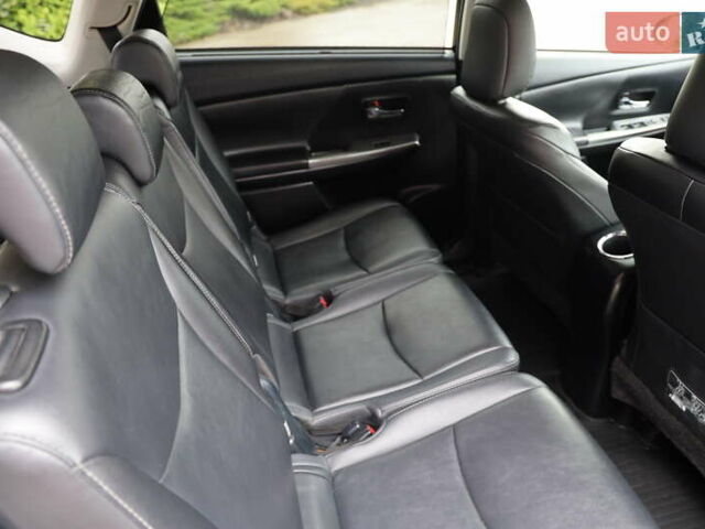 Черный Тойота Приус, объемом двигателя 1.8 л и пробегом 225 тыс. км за 15800 $, фото 30 на Automoto.ua