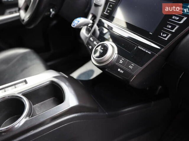 Черный Тойота Приус, объемом двигателя 1.8 л и пробегом 225 тыс. км за 15800 $, фото 35 на Automoto.ua