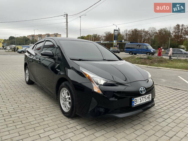 Черный Тойота Приус, объемом двигателя 1.8 л и пробегом 218 тыс. км за 15500 $, фото 7 на Automoto.ua