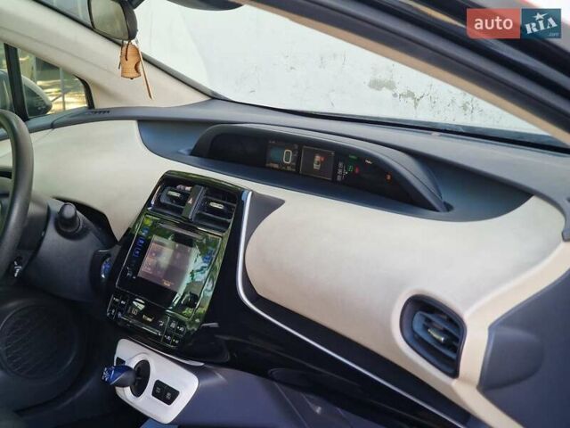 Чорний Тойота Пріус, об'ємом двигуна 1.8 л та пробігом 151 тис. км за 14790 $, фото 44 на Automoto.ua