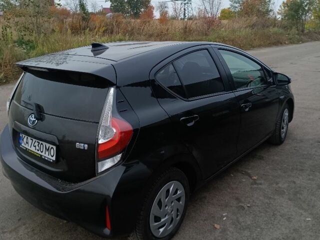 Чорний Тойота Пріус, об'ємом двигуна 1.5 л та пробігом 119 тис. км за 13000 $, фото 3 на Automoto.ua