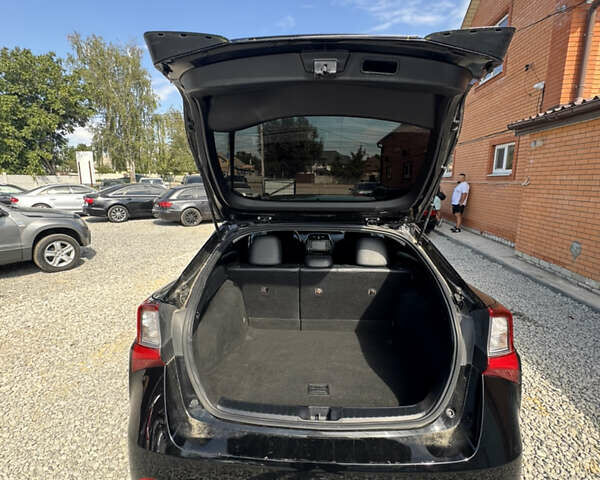 Чорний Тойота Пріус, об'ємом двигуна 1.8 л та пробігом 39 тис. км за 19600 $, фото 7 на Automoto.ua