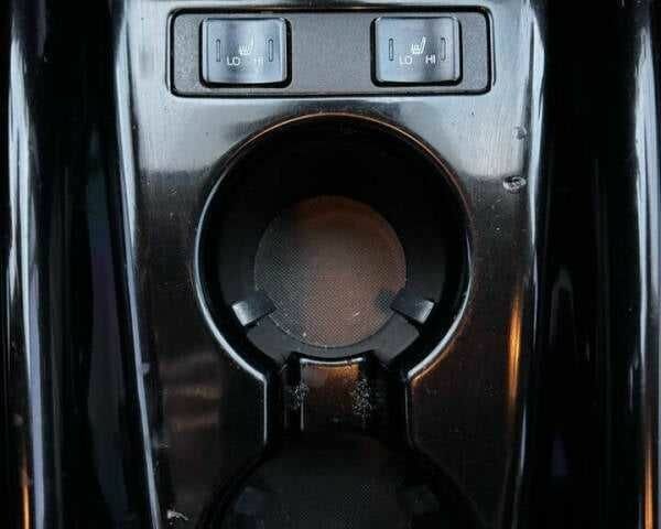 Черный Тойота Приус, объемом двигателя 1.8 л и пробегом 31 тыс. км за 5600 $, фото 11 на Automoto.ua