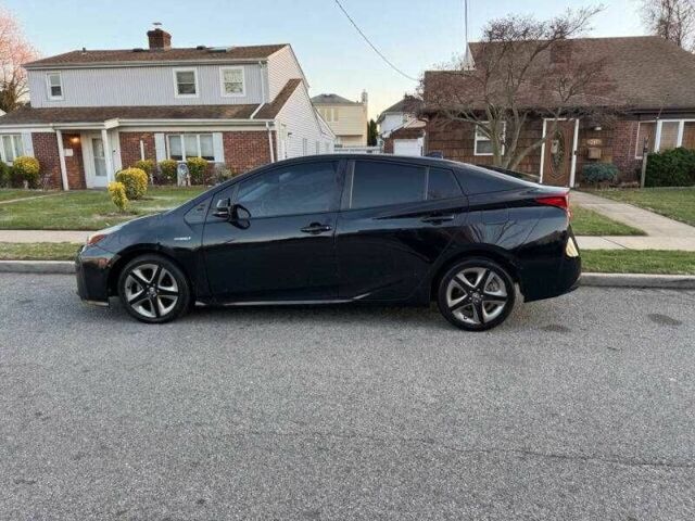 Черный Тойота Приус, объемом двигателя 1.8 л и пробегом 31 тыс. км за 5600 $, фото 1 на Automoto.ua