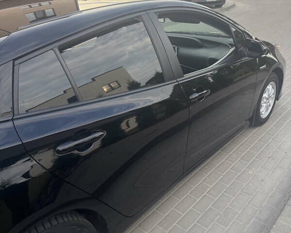 Чорний Тойота Пріус, об'ємом двигуна 1.8 л та пробігом 133 тис. км за 17700 $, фото 6 на Automoto.ua