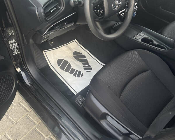 Чорний Тойота Пріус, об'ємом двигуна 1.8 л та пробігом 133 тис. км за 17700 $, фото 1 на Automoto.ua