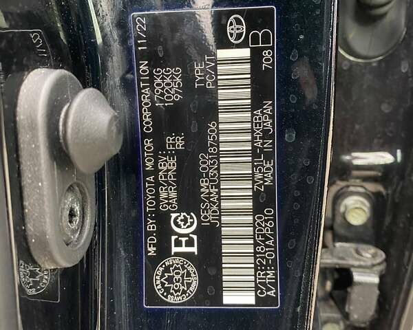 Черный Тойота Приус, объемом двигателя 1.8 л и пробегом 135 тыс. км за 18300 $, фото 31 на Automoto.ua