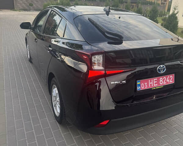 Чорний Тойота Пріус, об'ємом двигуна 1.8 л та пробігом 133 тис. км за 17700 $, фото 3 на Automoto.ua