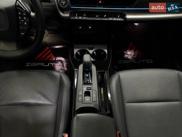 Черный Тойота Приус, объемом двигателя 1.99 л и пробегом 33 тыс. км за 27500 $, фото 24 на Automoto.ua