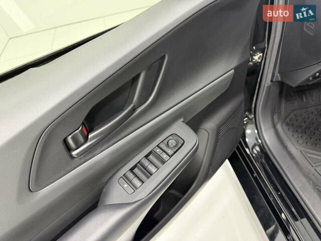 Черный Тойота Приус, объемом двигателя 2 л и пробегом 59 тыс. км за 29999 $, фото 17 на Automoto.ua