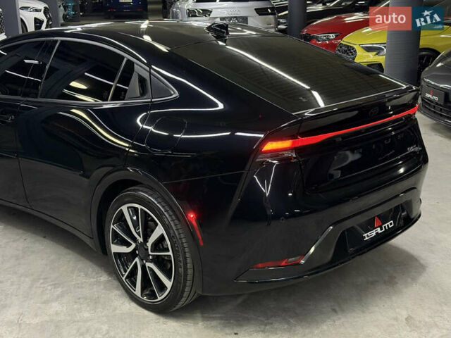 Черный Тойота Приус, объемом двигателя 1.99 л и пробегом 33 тыс. км за 27500 $, фото 10 на Automoto.ua