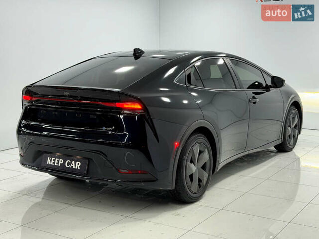 Черный Тойота Приус, объемом двигателя 2 л и пробегом 59 тыс. км за 29999 $, фото 7 на Automoto.ua