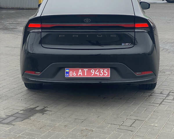 Черный Тойота Приус, объемом двигателя 2 л и пробегом 71 тыс. км за 28500 $, фото 3 на Automoto.ua