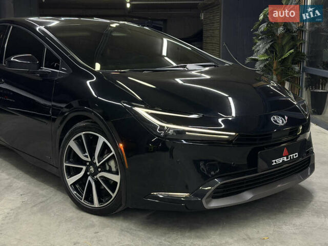 Черный Тойота Приус, объемом двигателя 1.99 л и пробегом 33 тыс. км за 27500 $, фото 3 на Automoto.ua