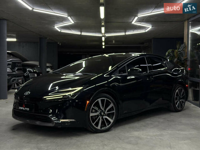 Черный Тойота Приус, объемом двигателя 1.99 л и пробегом 33 тыс. км за 27500 $, фото 5 на Automoto.ua