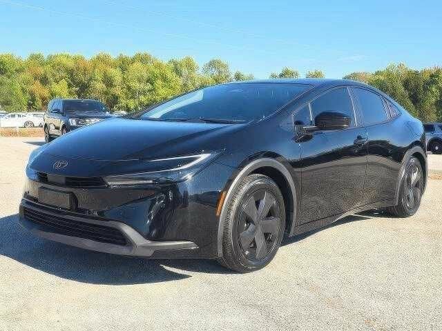 Черный Тойота Приус, объемом двигателя 2 л и пробегом 10 тыс. км за 14000 $, фото 2 на Automoto.ua