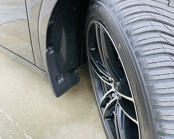 Чорний Тойота Пріус, об'ємом двигуна 2 л та пробігом 7 тис. км за 29500 $, фото 22 на Automoto.ua