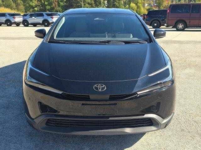 Черный Тойота Приус, объемом двигателя 2 л и пробегом 10 тыс. км за 14000 $, фото 1 на Automoto.ua