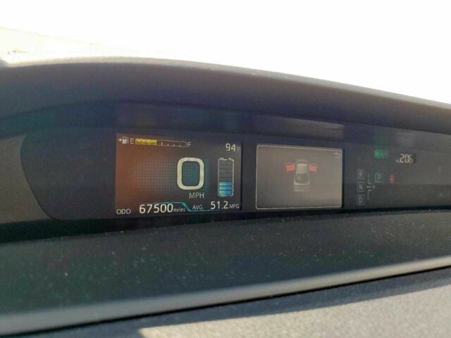 Черный Тойота Приус, объемом двигателя 1.8 л и пробегом 67 тыс. км за 5000 $, фото 8 на Automoto.ua