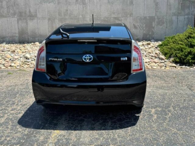 Черный Тойота Приус, объемом двигателя 1.8 л и пробегом 88 тыс. км за 8100 $, фото 5 на Automoto.ua