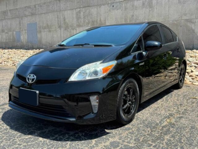 Черный Тойота Приус, объемом двигателя 1.8 л и пробегом 88 тыс. км за 8100 $, фото 2 на Automoto.ua