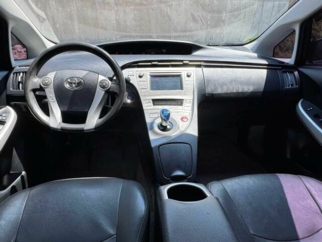 Черный Тойота Приус, объемом двигателя 1.8 л и пробегом 88 тыс. км за 8100 $, фото 8 на Automoto.ua