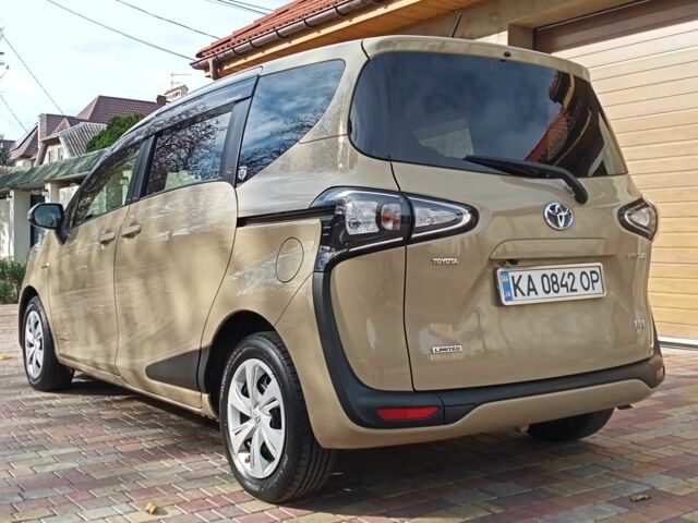 Коричневый Тойота Приус, объемом двигателя 1.5 л и пробегом 60 тыс. км за 16500 $, фото 5 на Automoto.ua