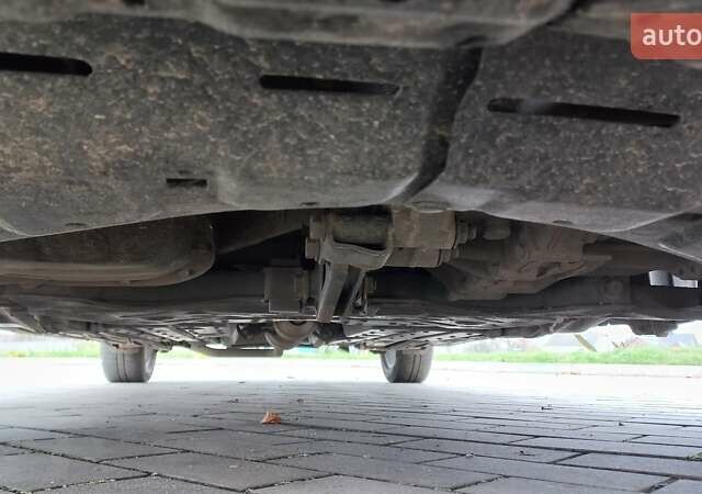 Красный Тойота Приус, объемом двигателя 1.5 л и пробегом 226 тыс. км за 6500 $, фото 34 на Automoto.ua