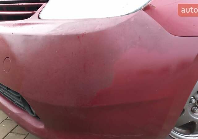 Красный Тойота Приус, объемом двигателя 1.5 л и пробегом 226 тыс. км за 6500 $, фото 2 на Automoto.ua