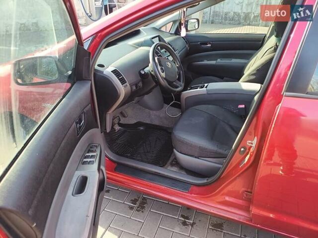 Червоний Тойота Пріус, об'ємом двигуна 1.5 л та пробігом 192 тис. км за 3999 $, фото 7 на Automoto.ua