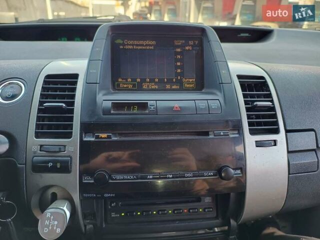 Червоний Тойота Пріус, об'ємом двигуна 1.5 л та пробігом 192 тис. км за 3999 $, фото 14 на Automoto.ua