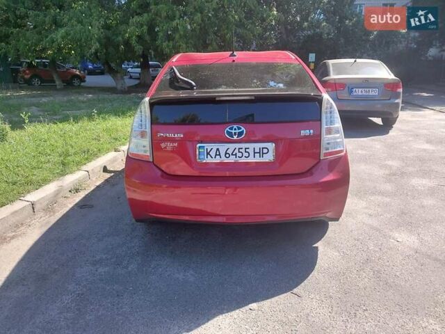 Красный Тойота Приус, объемом двигателя 1.8 л и пробегом 334 тыс. км за 9750 $, фото 6 на Automoto.ua